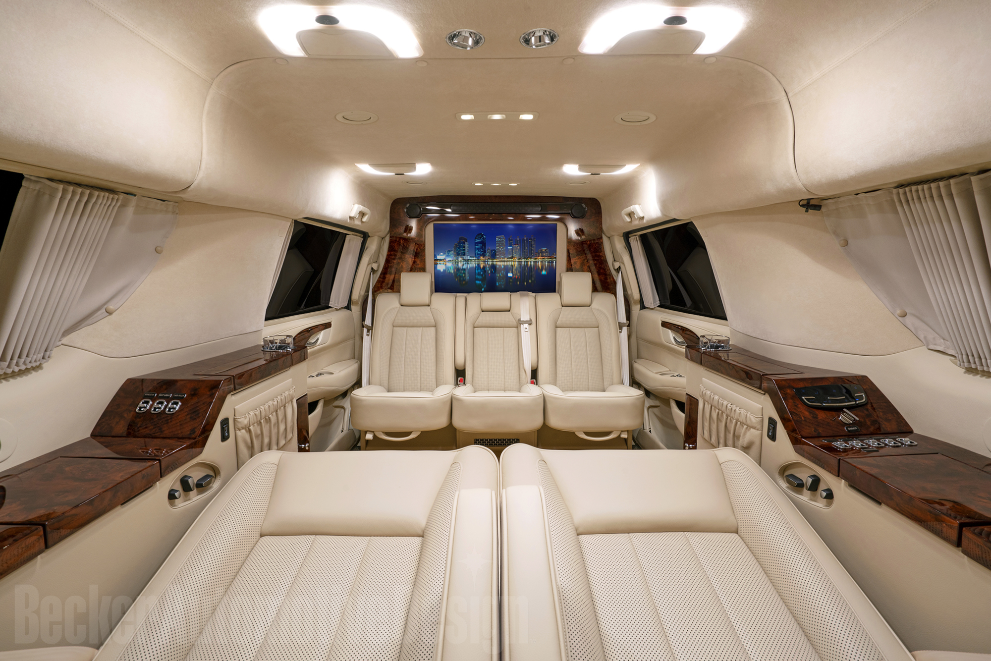Interior del Cadillac Escalade ESV Edition que vende Tom Brady por...