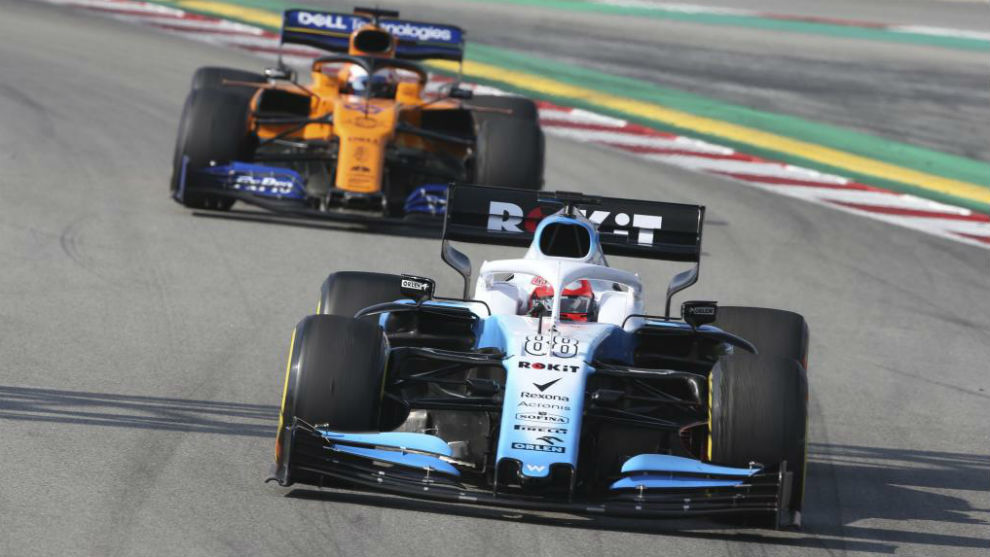 Kubica, delante de Sainz, en 2019.