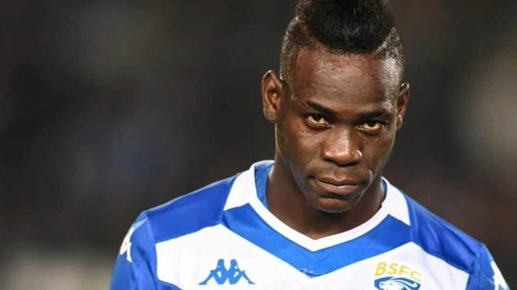 Balotelli says physical problems are behind absence from Brescia training