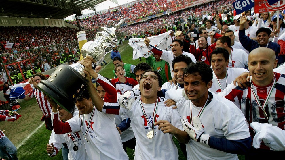 Chivas se corona en el 2006.