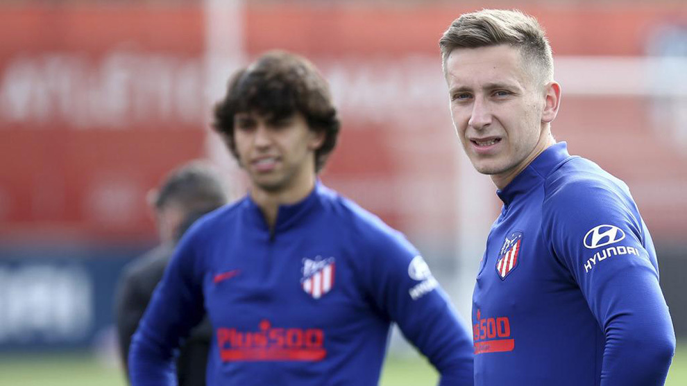 Saponjic rejoins Atletico Madrid teammates after controversial barbecue with Jovic