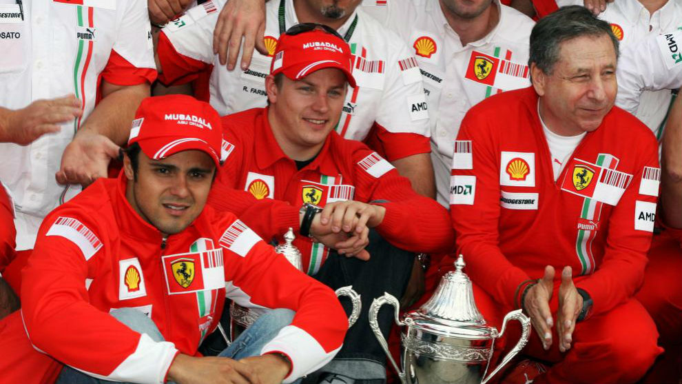 Raikkonen, entre Massa y Todt, tras el Gran Premio de Gran Bretaña 2007.