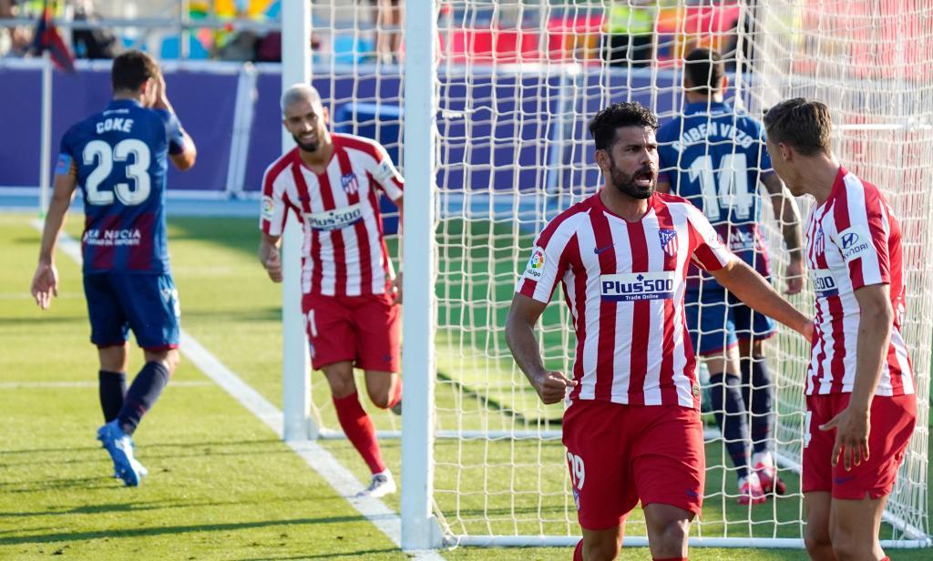 Costa y Llorente celebran el gol de Diego Costa.