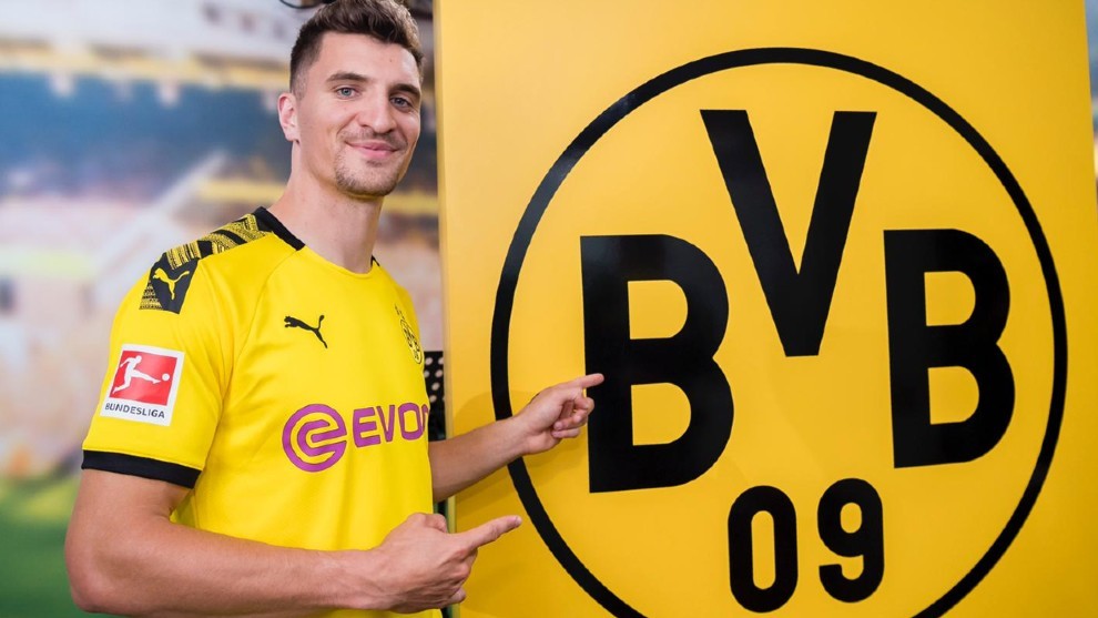 Official: Thomas Meunier joins Dortmund after his contract with PSG expires