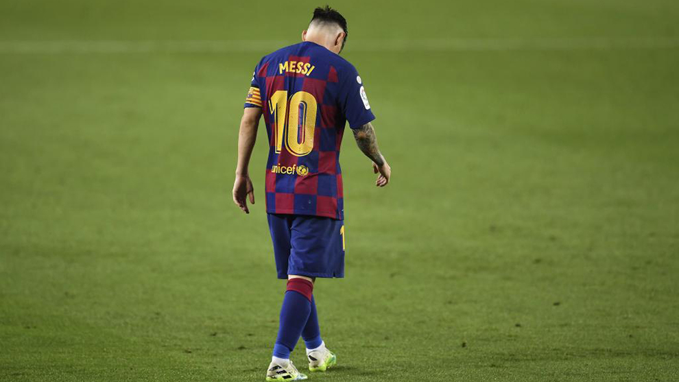 Leo Messi, cabizbajo.