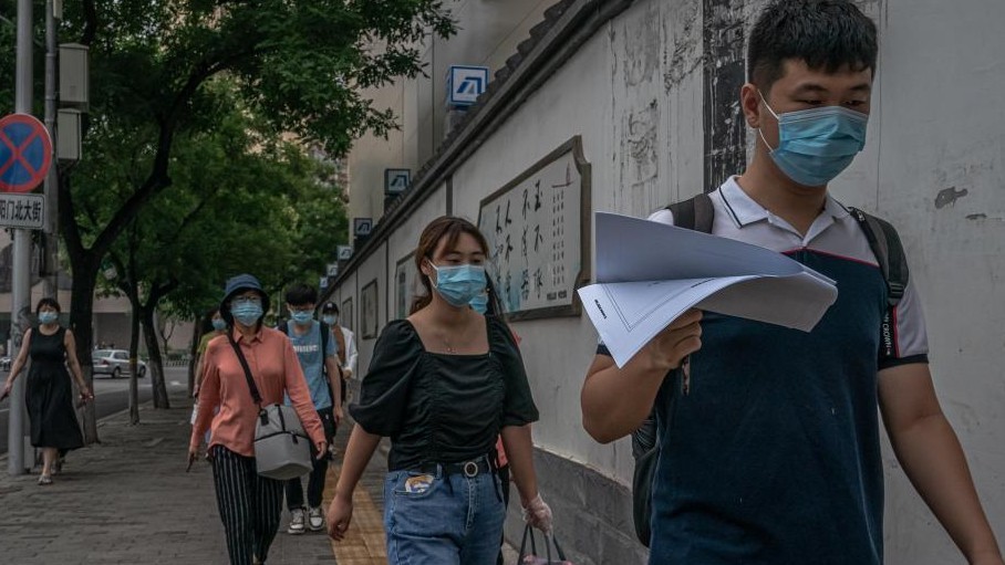 En China acusan a Espaa de ser el origen de la pandemia del...