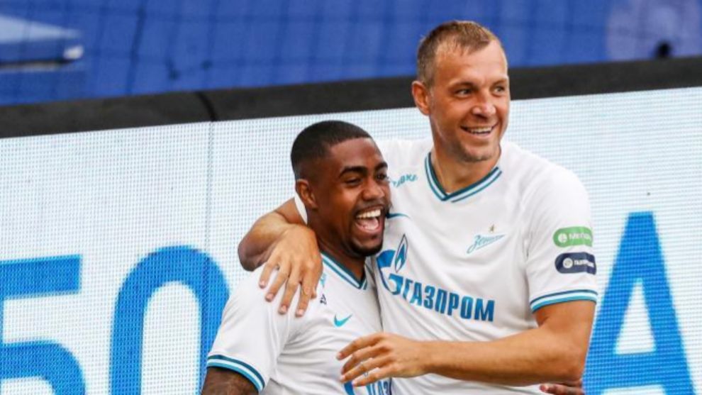 Malcom y Dzyuba celebran un gol contra el CSKA Mosc.
