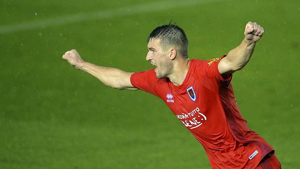 Zlatanovic celebra el gol del triunfo del Numancia en la recta final del partido