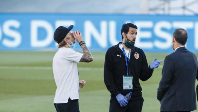 Dani Parejo, before playing a game with Valencia.