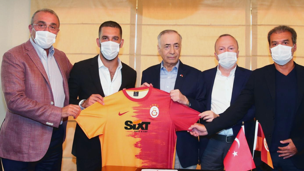 Arda Turan, nuevo jugador del Galatasaray