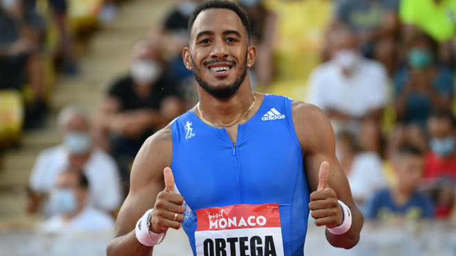 Orlando Ortega celebra su triunfo en Mnaco.