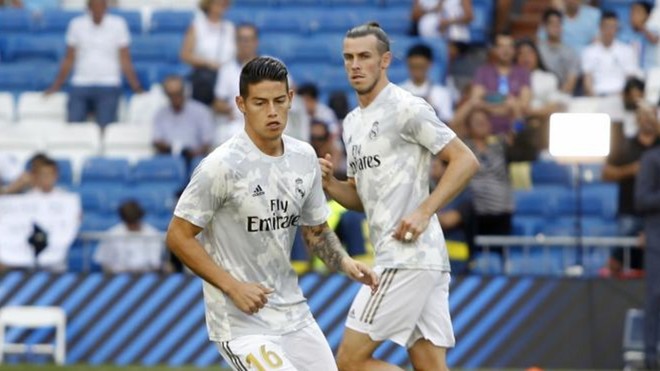 James y Bale, antes de un partido en el Bernabéu
