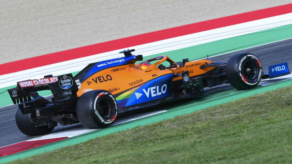 Carlos Sainz, durante el GP de La Toscana 2020..