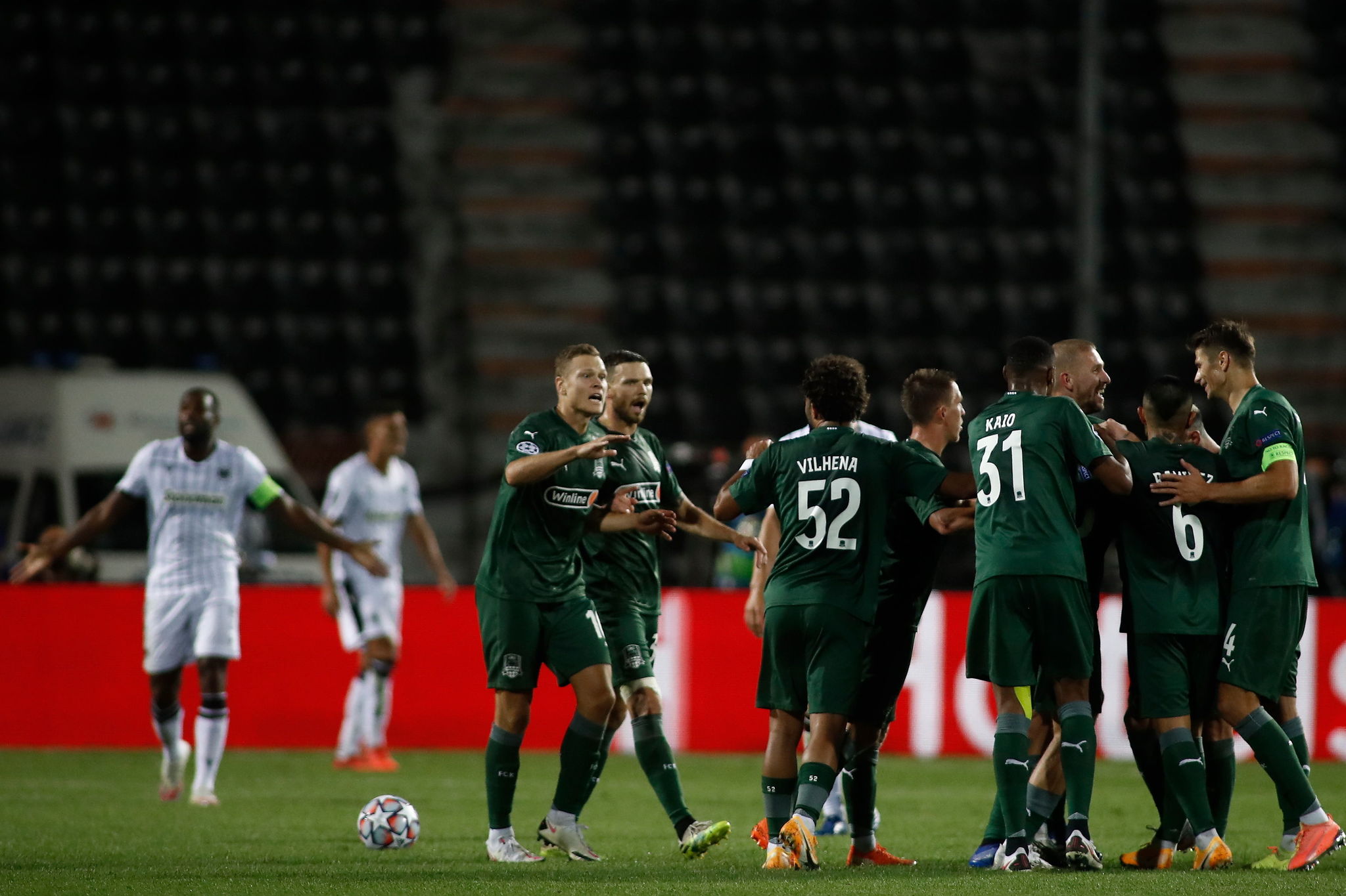 Krasnodar, Midtjylland y Salzburgo vencen y estarn en la fase de grupos