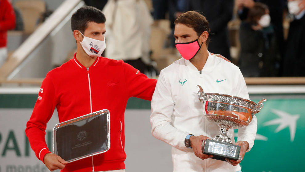 Novak Djokovic reconoci el triunfo de Rafael Nadal en Roland Garros....