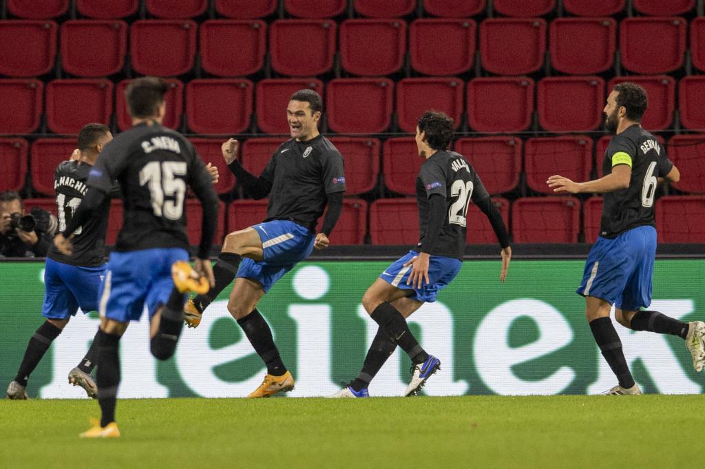 El Granada hace historia y se lleva los tres puntos ante el PSV