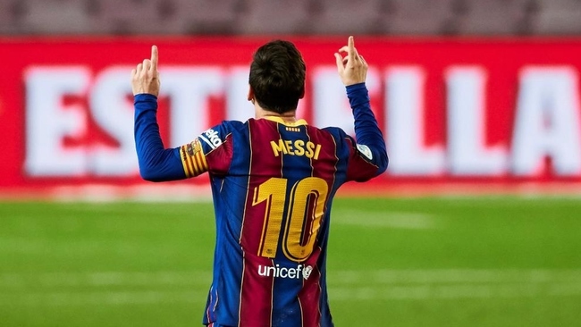 Messi celebra uno de sus goles ante el Betis.