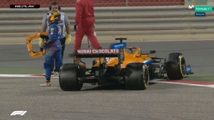 El McLaren deja tirado a Sainz  de nuevo, Hamilton pole 98 de extraterrestre
