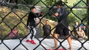 Un luchador de MMA se carga a un maestro de Tai-Chi en apenas 10 segundos