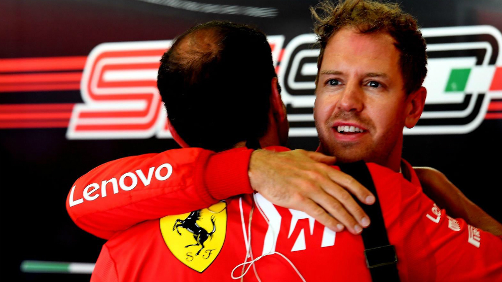 Vettel abraza a Gen.