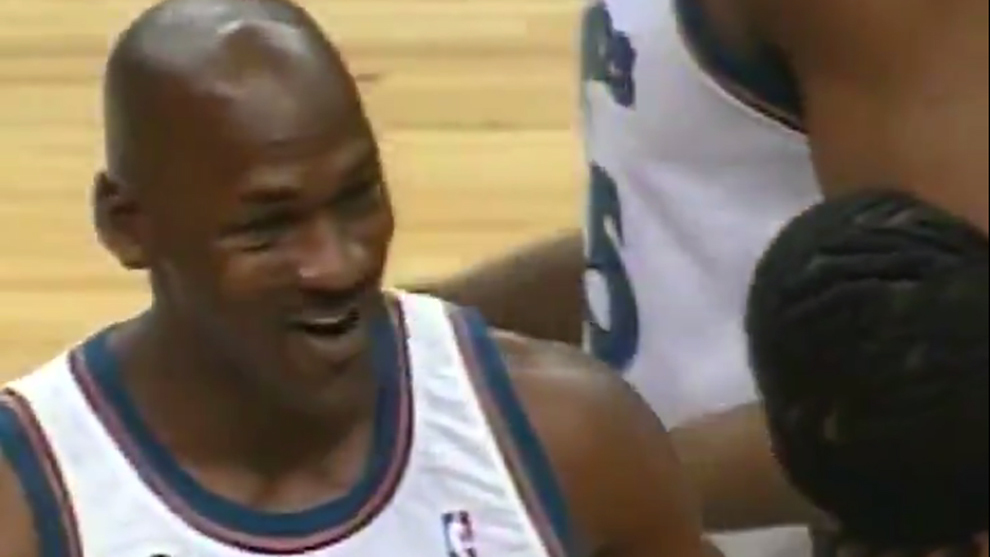 Michael Jordan's last great outing: 51 points with the Wizards against... his Hornets