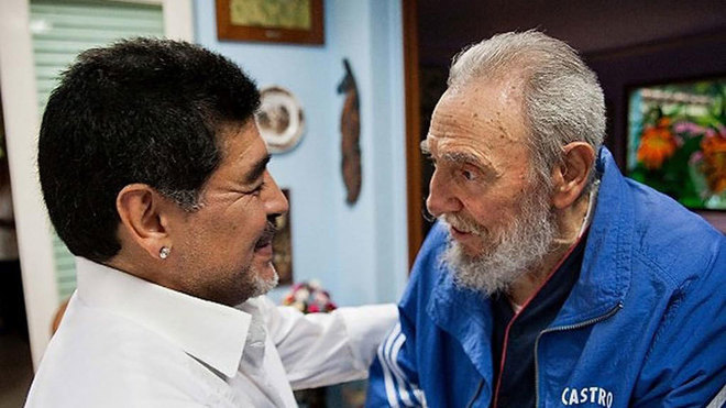 Maradona y Fidel Castro, en 2013 en La Habana