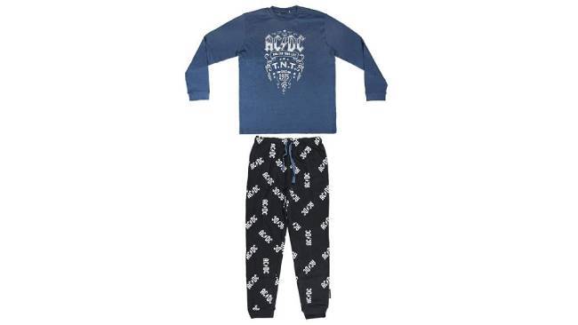 El pijama de 'The Mandalorian', las zapatillas de Mario Bros y otras 'frikadas' para ponerse en casa este invierno