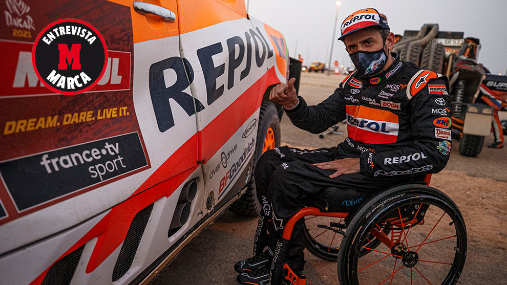 Isidre Esteve complet su primer Dakar con Toyota en la 28...