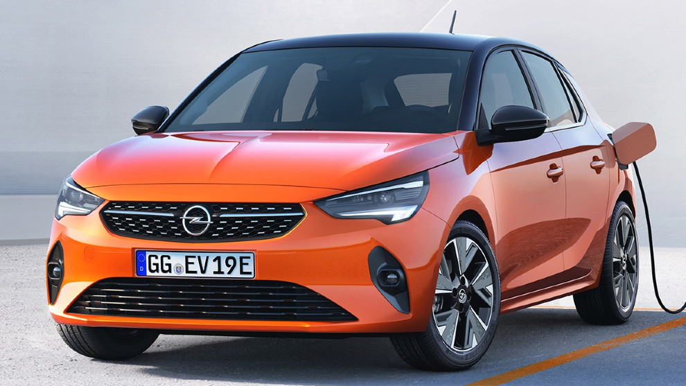 El Opel Corsa-e se fabrica en España y está disponible desde 23.200 euros con ayudas.