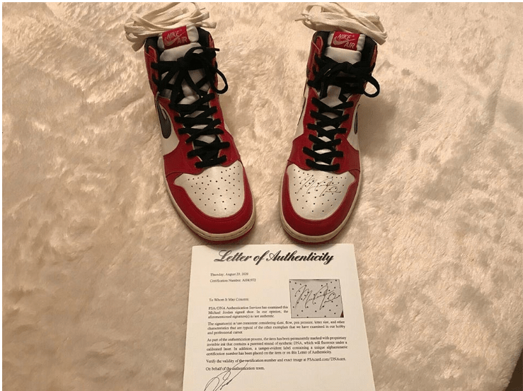 metálico comunicación sentido En venta las 'Air Jordan 1', las primeras zapatillas que Michael Jordan usó  en la NBA por... ¡Un millón de dólares! | Actualidad