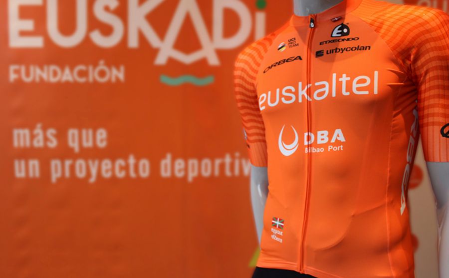 El equipo naranja arranca una campaa con Itzulia y Vuelta como grandes objetivos.