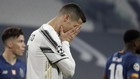 Cristiano Ronaldo se lamenta tras un fallo en el partido ante el...