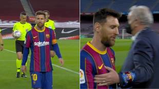 El enfado de Messi: "Tiene unas ganas de sacarme la tarjeta... increble"