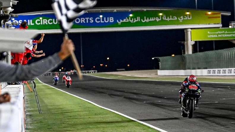 Fabio Quartararo entra ganador en Doha, por delante de Zarzo y Jorge Martn.
