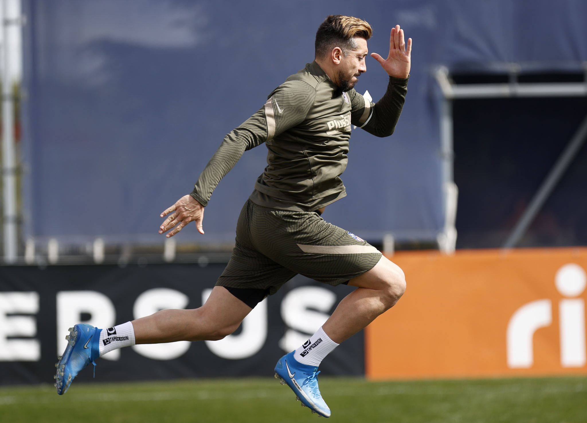 ENTRENAMIENTO DEL lt;HIT gt;ATLETICO lt;/HIT gt;