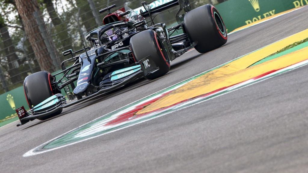 Lewis Hamilton, primero en la clasificación de Emilia Romagna.