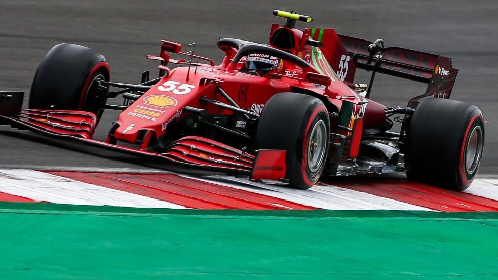 Carlos Sainz, con el Ferrari SF21, en la clasificación de Portugal.
