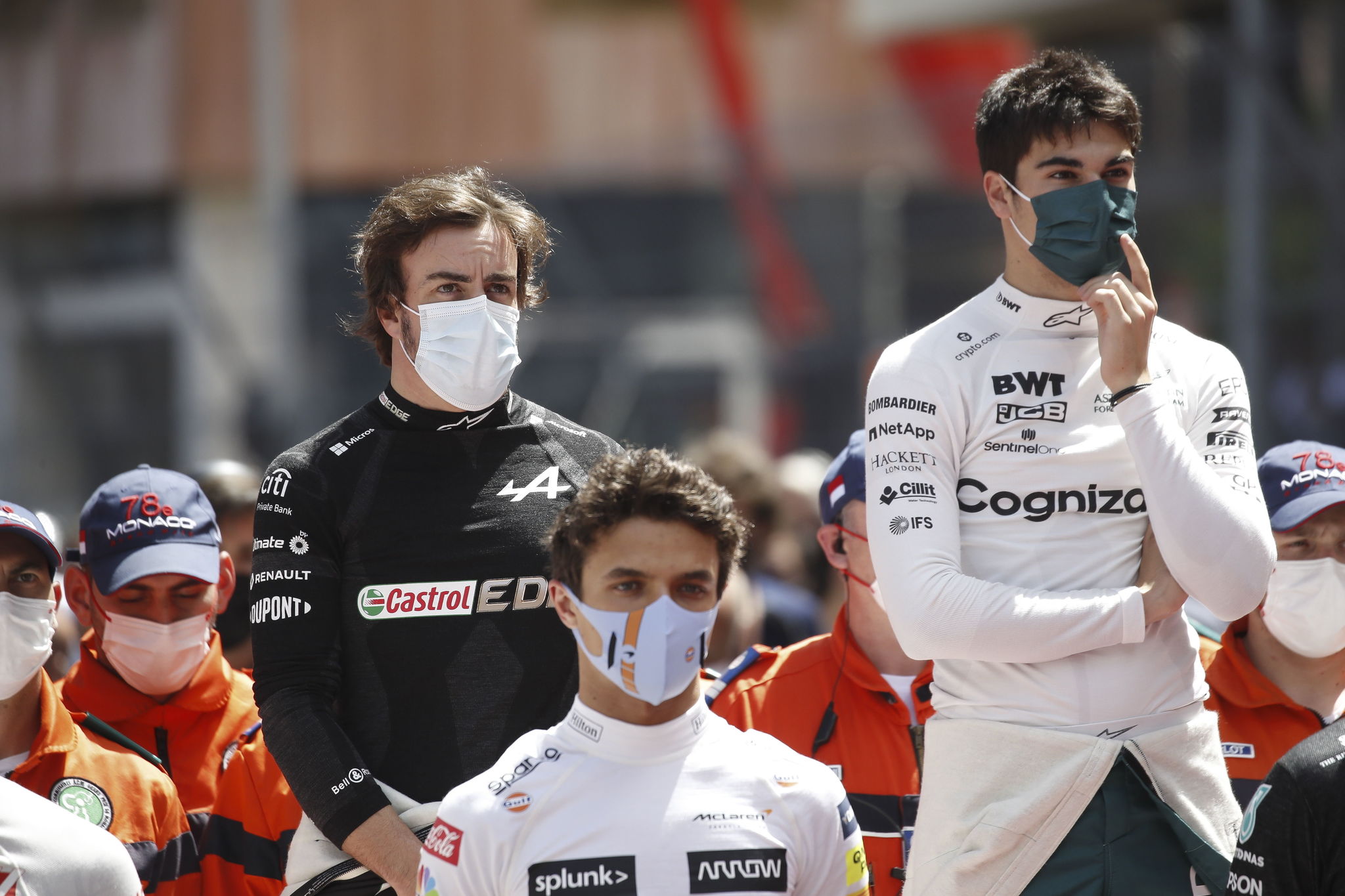 Monte Carlo (Monaco), 23/05/2021.- Spanish Formula One driver lt;HIT gt;Fernando lt;/HIT gt; lt;HIT gt;Alonso lt;/HIT gt; of Alpine F1 Team (L) and Canadian Formula One driver Lance Stroll of Aston Martin Cognizant F1 Team (R) on the grid before the Formula One Grand Prix of Monaco at the Circuit de Monaco in Monte Carlo, 23 May 2021. (Frmula Uno) EFE/EPA/SEBASTIEN NOGIER / POOL