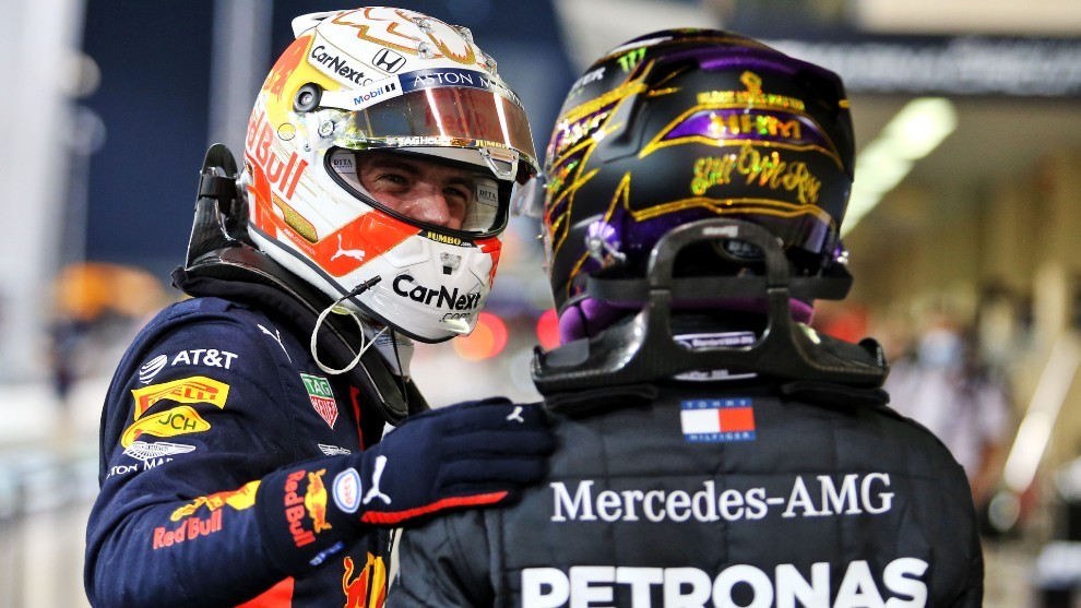 Verstappen y Hamilton, en el pasado Gran Premio de Bahréin.