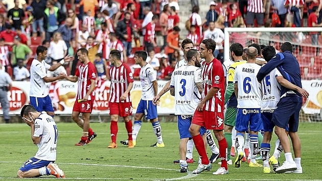 El Zaragoza celebrando la remontada ante el Girona en la temporada 2014-15.