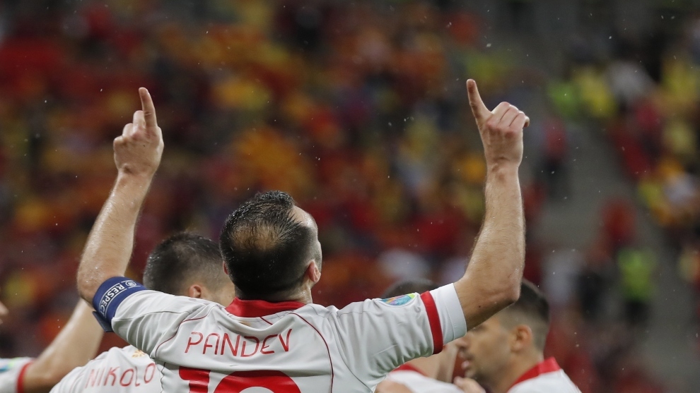 Pandev celebra su primer gol en una Eurocopa.