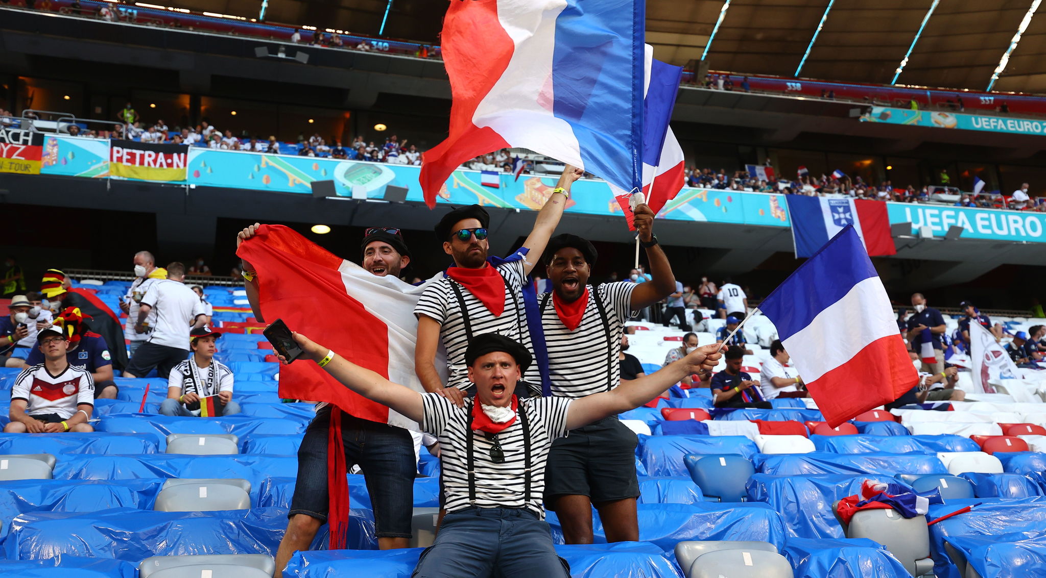 Supporters of France