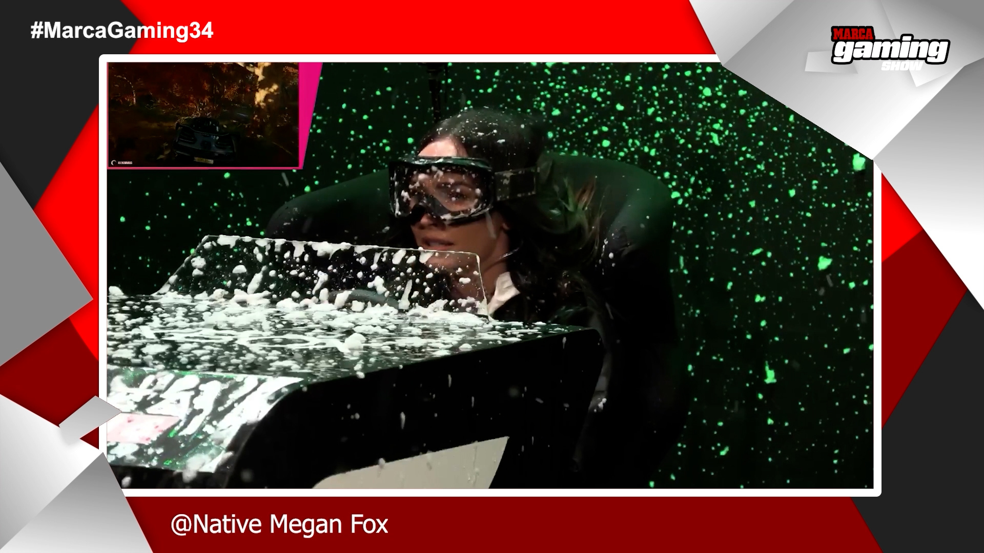Descubre la faceta ms gamer de Megan Fox en #MARCAGaming34