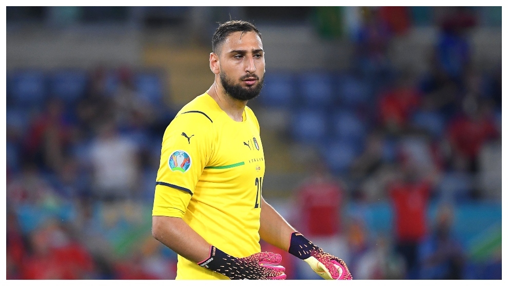 Donnarumma, about to sign for PSG.