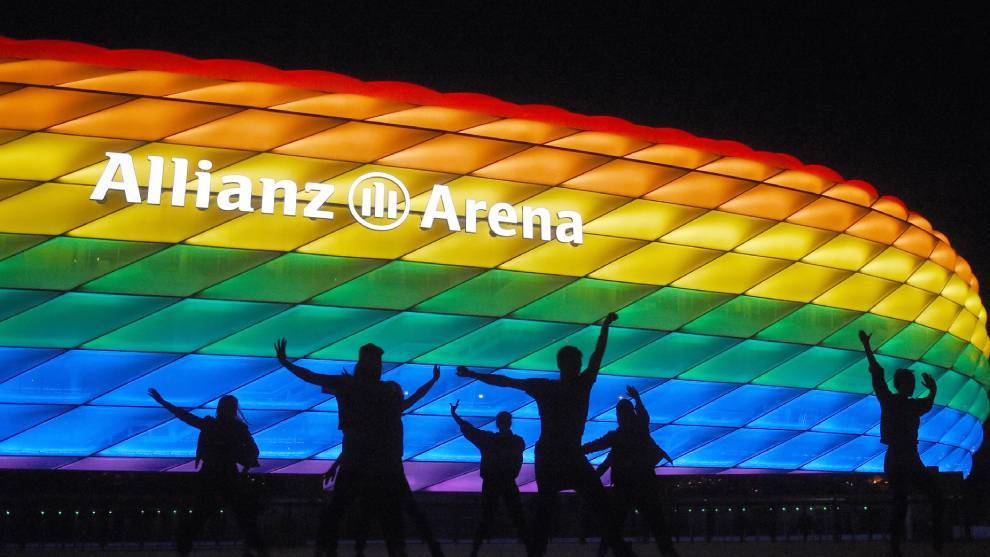 El Allianz Arena, con los colores de la bandera arcoiris