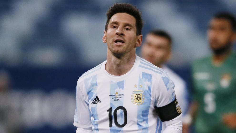 Messi celebra uno de sus goles ante Bolivia