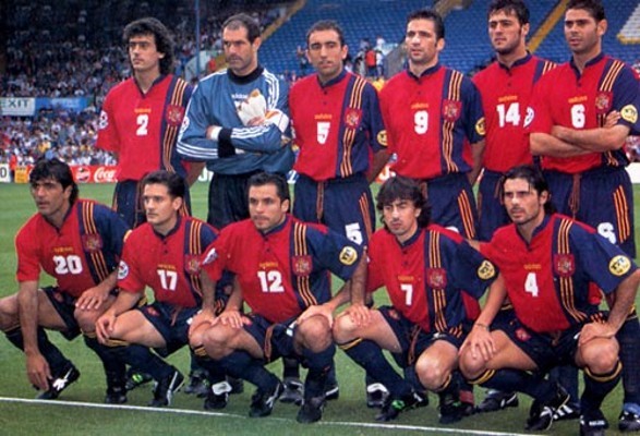 La seleccin espaola durante la Eurocopa de 1996.