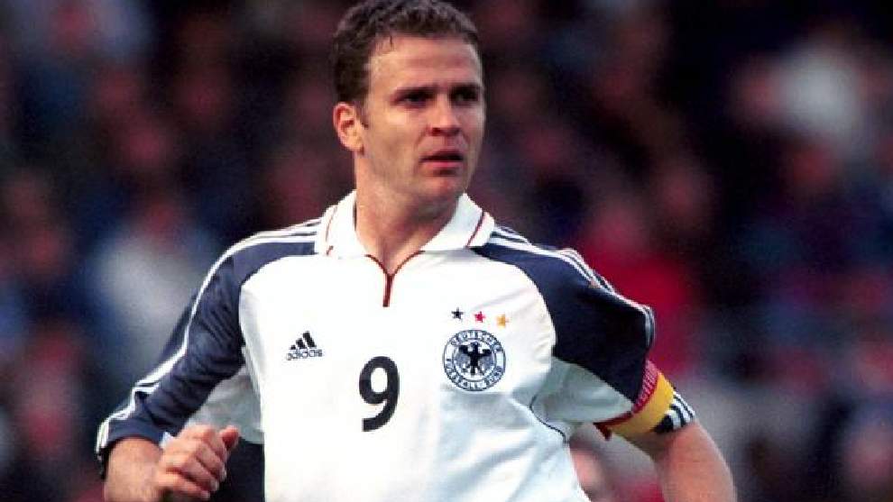 Oliver Bierhoff, el alemán que marcó el primer gol de oro en una Eurocopa.