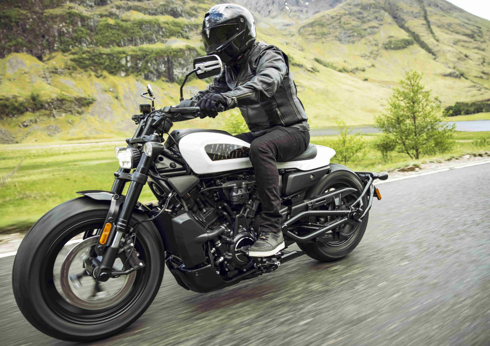 Harley-Davidson Sportster S - Motos custom