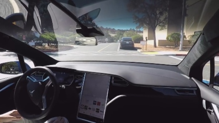 Tesla, Tesla Model S, Autopilot, autopilot crash